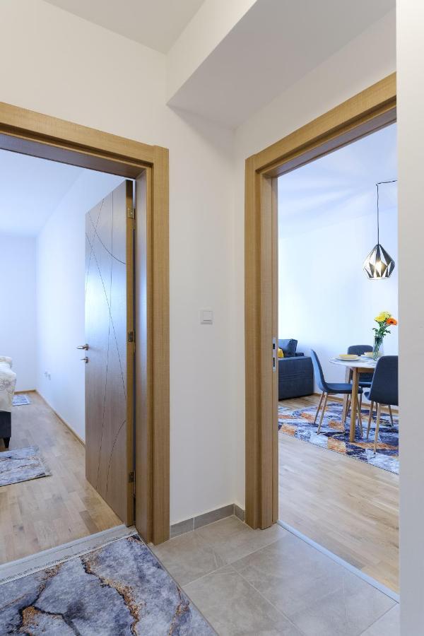 Sara Apartments Visoko Eksteriør bilde