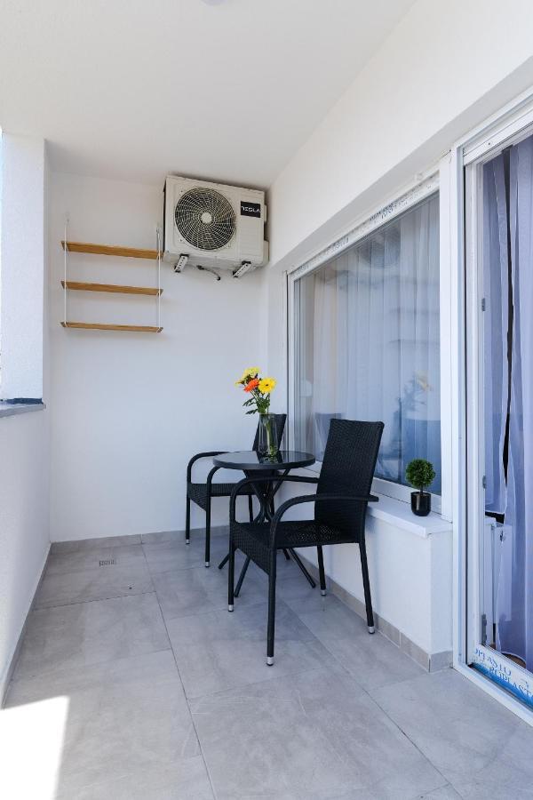 Sara Apartments Visoko Eksteriør bilde