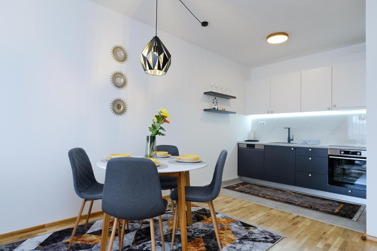 Sara Apartments Visoko Eksteriør bilde