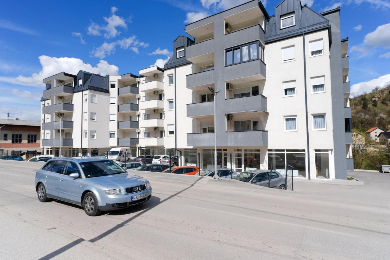 Sara Apartments Visoko Eksteriør bilde