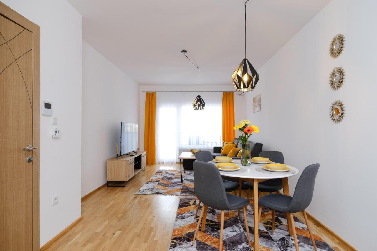 Sara Apartments Visoko Eksteriør bilde