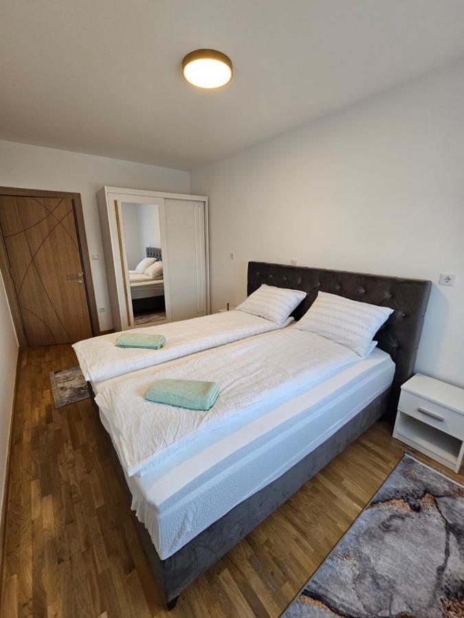 Sara Apartments Visoko Eksteriør bilde